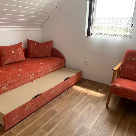 Retro Nyaralo Ferienhaus
