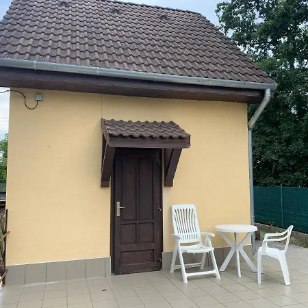 Ferienhaus Retro Nyaralo Révfülöp